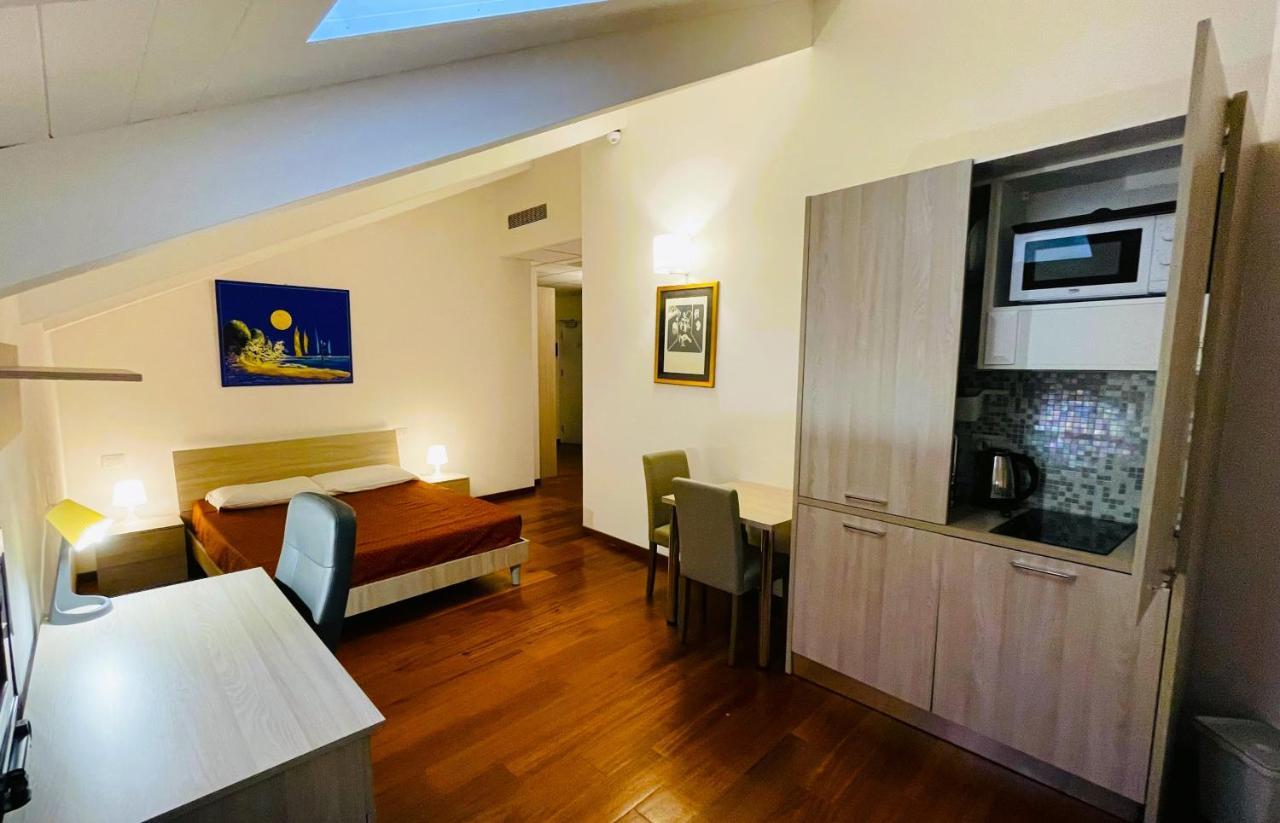 Ego' Residence Ferrara Buitenkant foto