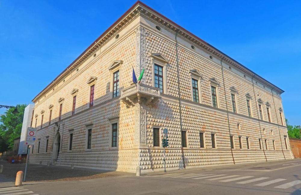 Ego' Residence Ferrara Buitenkant foto